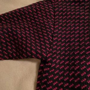 Red/ black fleck sweater